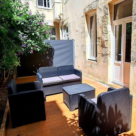 Coeur De La Rochelle Avec Terrasse Appartamento Esterno foto